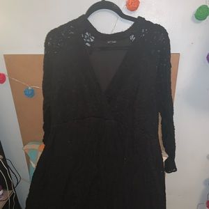 Torrid black lace long sleeve dress